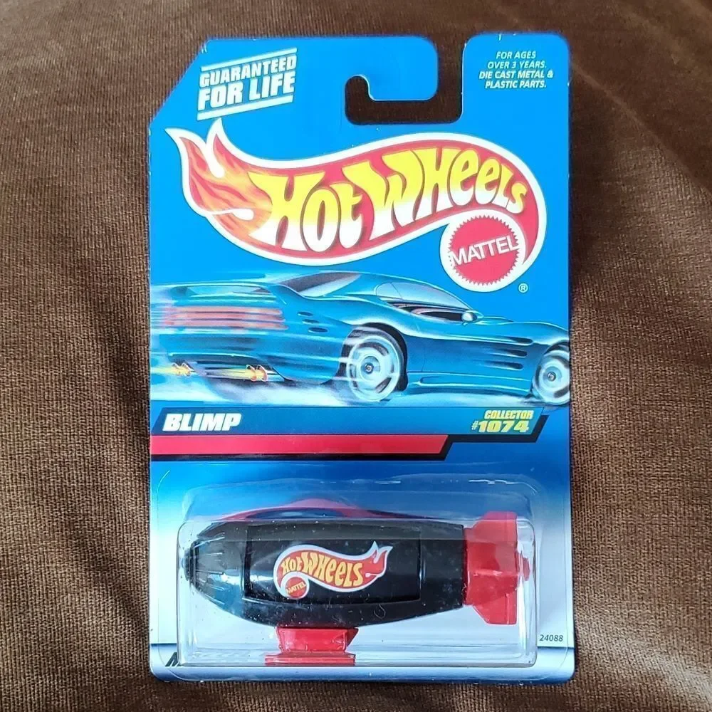 Hot Wheels 1998 Blimp 24088 NIP